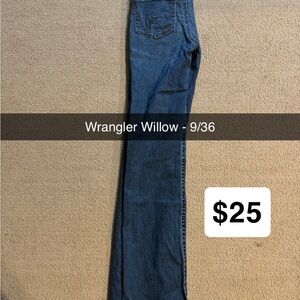 Wrangler Blue Straight Leg Jeans Classic Style